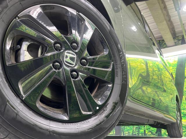 フリード＋ハイブリッド ハイブリッドＧブラックスタイル　禁煙車　ホンダセンシング　純正９型ナビ　バックカメラ　アダプティブクルーズ　両側電動スライド　シートヒーター　ＬＥＤヘッド　オートライト　オートエアコン　スマートキー　ＥＴＣ　ドラレコ（13枚目）