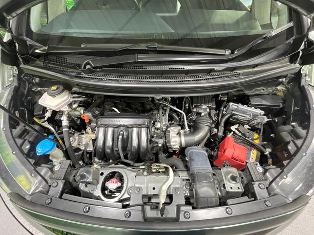 フリード＋ハイブリッド ハイブリッドＧブラックスタイル　禁煙車　ホンダセンシング　純正９型ナビ　バックカメラ　アダプティブクルーズ　両側電動スライド　シートヒーター　ＬＥＤヘッド　オートライト　オートエアコン　スマートキー　ＥＴＣ　ドラレコ（18枚目）