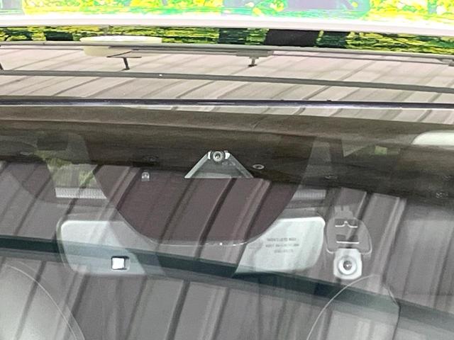 ＣＸ－３０ ２０Ｓ　Ｌパッケージ　禁煙車　衝突軽減　純正８．８型ナビ　全周囲カメラ　前席シートヒーター　ヘッドアップディスプレイ　ステアリングヒーター　電動リアゲート　パワーシート　レーダークルーズ　ＬＥＤライト　オートライト（3枚目）