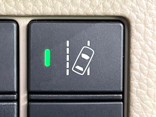 Ｎ－ＢＯＸ Ｇホンダセンシング　禁煙車　衝突軽減装置　純正ナビ　バックカメラ　車線逸脱警報　レーンアシスト　ＬＥＤライト　オートライト　オートエアコン　アダプティブクルーズ　スマートキー　ステアリングスイッチ　ウィンカーミラー（6枚目）