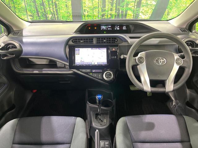 アクア Ｓ　禁煙車　純正ナビ　バックカメラ　オートエアコン　ＥＴＣ　スマートキー　プッシュスタート　オートライト　ウィンカーミラー　シートリフター　ステアリングスイッチ（2枚目）