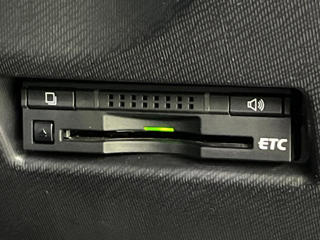 アクア Ｓ　禁煙車　純正ナビ　バックカメラ　オートエアコン　ＥＴＣ　スマートキー　プッシュスタート　オートライト　ウィンカーミラー　シートリフター　ステアリングスイッチ（6枚目）