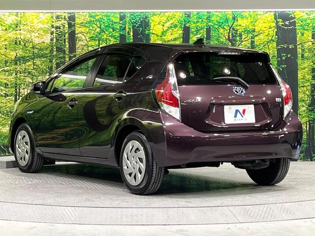 アクア Ｓ　禁煙車　純正ナビ　バックカメラ　オートエアコン　ＥＴＣ　スマートキー　プッシュスタート　オートライト　ウィンカーミラー　シートリフター　ステアリングスイッチ（33枚目）