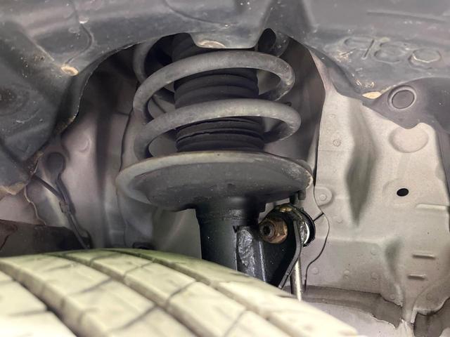 アクア Ｓ　禁煙車　純正ナビ　バックカメラ　オートエアコン　ＥＴＣ　スマートキー　プッシュスタート　オートライト　ウィンカーミラー　シートリフター　ステアリングスイッチ（49枚目）