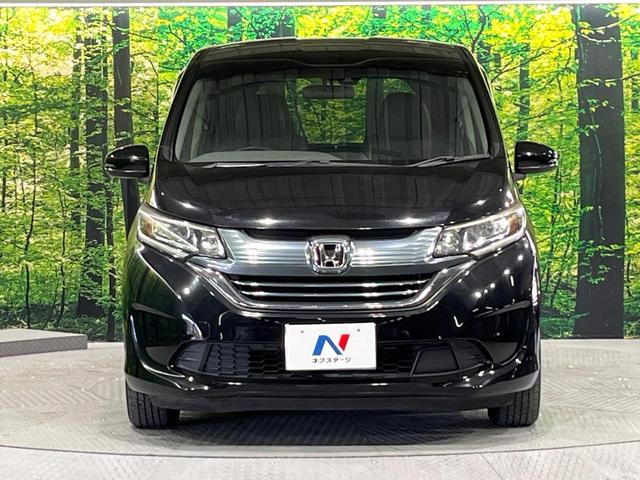 フリードハイブリッド ハイブリッド・ＥＸ　禁煙車　ホンダセンシング　純正９型ナビ　バックカメラ　両側電動スライド　前席シートヒーター　レーンアシスト　アダプティブクルーズ　ＬＥＤライト　オートライト　オートエアコン　純正１５ＡＷ（14枚目）