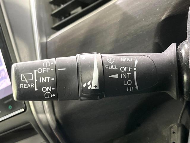 フリードハイブリッド ハイブリッド・ＥＸ　禁煙車　ホンダセンシング　純正９型ナビ　バックカメラ　両側電動スライド　前席シートヒーター　レーンアシスト　アダプティブクルーズ　ＬＥＤライト　オートライト　オートエアコン　純正１５ＡＷ（28枚目）