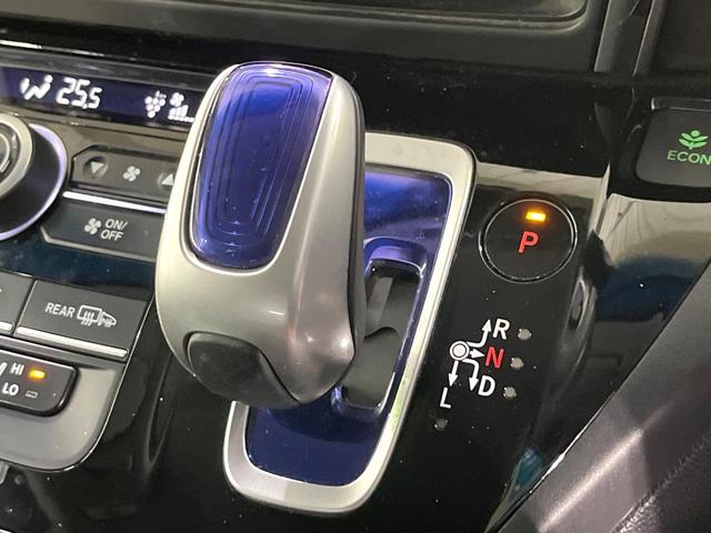 フリードハイブリッド ハイブリッド・ＥＸ　禁煙車　ホンダセンシング　純正９型ナビ　バックカメラ　両側電動スライド　前席シートヒーター　レーンアシスト　アダプティブクルーズ　ＬＥＤライト　オートライト　オートエアコン　純正１５ＡＷ（32枚目）
