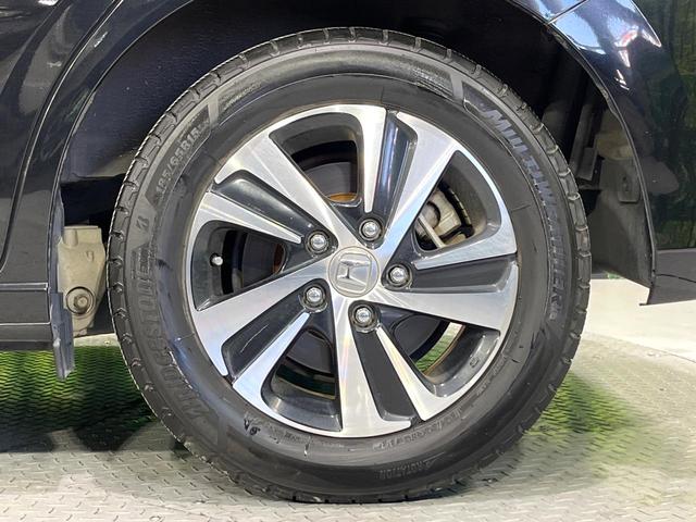 フリードハイブリッド ハイブリッド・ＥＸ　禁煙車　ホンダセンシング　純正９型ナビ　バックカメラ　両側電動スライド　前席シートヒーター　レーンアシスト　アダプティブクルーズ　ＬＥＤライト　オートライト　オートエアコン　純正１５ＡＷ（39枚目）