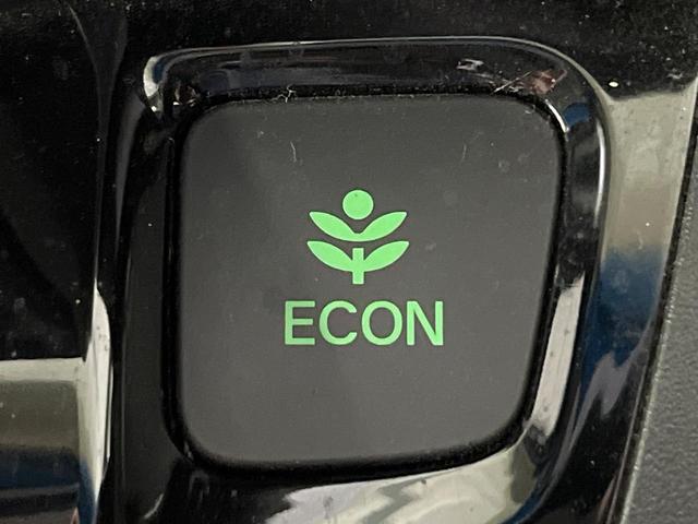 フリードハイブリッド ハイブリッド・ＥＸ　禁煙車　ホンダセンシング　純正９型ナビ　バックカメラ　両側電動スライド　前席シートヒーター　レーンアシスト　アダプティブクルーズ　ＬＥＤライト　オートライト　オートエアコン　純正１５ＡＷ（55枚目）