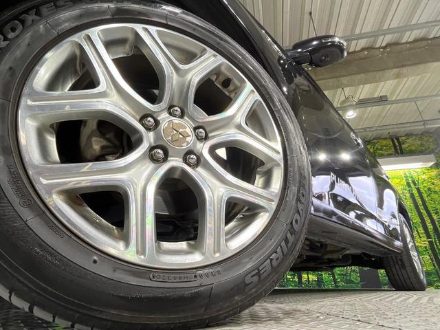 �y�����P�W�C���`�A���~�z�C�[���z�O�ςɃ}�b�`���������A���~�z�C�[���𑕒����Ă���܂��B�e��ЊO�A���~�z�C�[����A�X�^�b�h���X�^�C�����戵�����Ă���܂��B���񂲑��k����������