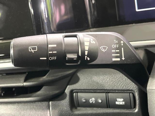 ノート Ｓ　禁煙車　衝突軽減装置　純正ディスプレイオーディオ　全周囲カメラ　デジタルインナーミラー　ブラインドスポットモニター　オートエアコン　スマートキー　電動パーキングブレーキ　オートブレーキホールド（24枚目）