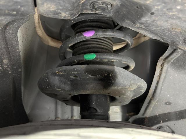 ノート Ｓ　禁煙車　衝突軽減装置　純正ディスプレイオーディオ　全周囲カメラ　デジタルインナーミラー　ブラインドスポットモニター　オートエアコン　スマートキー　電動パーキングブレーキ　オートブレーキホールド（36枚目）