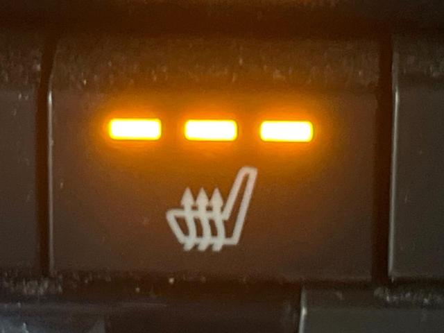 ＣＸ－５ ＸＤ　エクスクルーシブモード　禁煙車　ＢＯＳＥサウンド　１０．２５型マツダコネクトナビ　３６０°ビューモニター　スマートシティブレーキサポート　レーダークルーズ　ＢＳＭ　ＨＵＤ　シートベンチレーション　パワーバックドア　ＥＴＣ（26枚目）