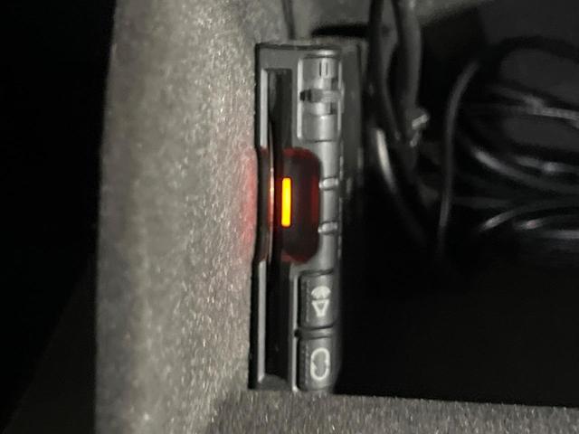 ＣＸ－５ ＸＤ　エクスクルーシブモード　禁煙車　ＢＯＳＥサウンド　１０．２５型マツダコネクトナビ　３６０°ビューモニター　スマートシティブレーキサポート　レーダークルーズ　ＢＳＭ　ＨＵＤ　シートベンチレーション　パワーバックドア　ＥＴＣ（29枚目）