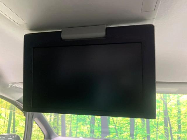 エスクァイア Ｇｉ　禁煙車　純正９型ナビ　バックカメラ　後席モニター　両側電動スライド　クルコン　オートハイビーム　ＬＥＤライト　前席シートヒーター　デュアルオートエアコン　後席シェード　純正１５インチＡＷ　ＥＴＣ（4枚目）