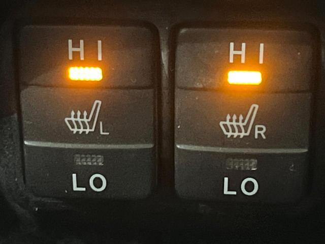 エスクァイア Ｇｉ　禁煙車　純正９型ナビ　バックカメラ　後席モニター　両側電動スライド　クルコン　オートハイビーム　ＬＥＤライト　前席シートヒーター　デュアルオートエアコン　後席シェード　純正１５インチＡＷ　ＥＴＣ（7枚目）