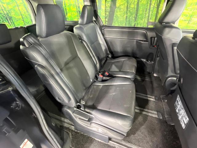 エスクァイア Ｇｉ　禁煙車　純正９型ナビ　バックカメラ　後席モニター　両側電動スライド　クルコン　オートハイビーム　ＬＥＤライト　前席シートヒーター　デュアルオートエアコン　後席シェード　純正１５インチＡＷ　ＥＴＣ（10枚目）