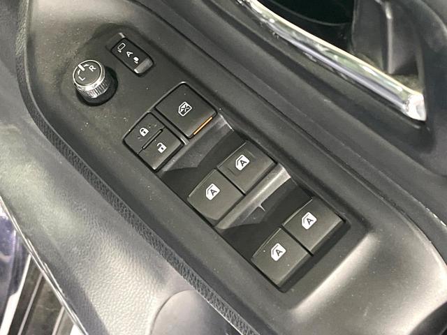 エスクァイア Ｇｉ　禁煙車　純正９型ナビ　バックカメラ　後席モニター　両側電動スライド　クルコン　オートハイビーム　ＬＥＤライト　前席シートヒーター　デュアルオートエアコン　後席シェード　純正１５インチＡＷ　ＥＴＣ（28枚目）