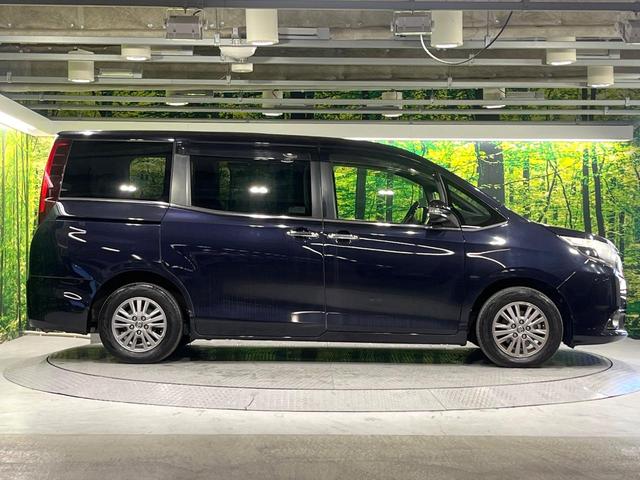 エスクァイア Ｇｉ　禁煙車　純正９型ナビ　バックカメラ　後席モニター　両側電動スライド　クルコン　オートハイビーム　ＬＥＤライト　前席シートヒーター　デュアルオートエアコン　後席シェード　純正１５インチＡＷ　ＥＴＣ（53枚目）