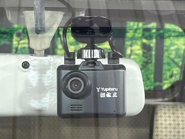 �y�L�[���X�z�������ꂽ�ꏊ����ł��{�^����Ńh�A�̊J���E�{�����ł���̂łƂ��Ă��֗��I�h�A�̌�������ɏ������邱�Ƃ�����܂����