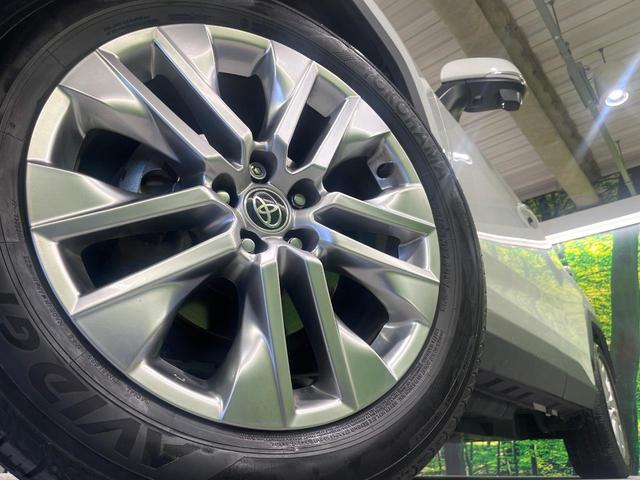 ＲＡＶ４ Ｇ　Ｚパッケージ　４ＷＤ　禁煙車　セーフティセンス　純正９型ナビ　バックカメラ　ブラインドスポットモニター　デジタルインナーミラー　電動リアゲート　パワーシート　シートヒーター　ＥＴＣ　ステアリングヒーター（13枚目）