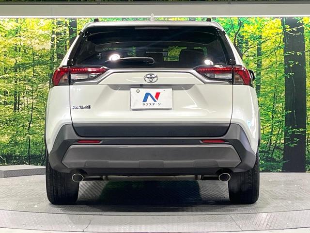 ＲＡＶ４ Ｇ　Ｚパッケージ　４ＷＤ　禁煙車　セーフティセンス　純正９型ナビ　バックカメラ　ブラインドスポットモニター　デジタルインナーミラー　電動リアゲート　パワーシート　シートヒーター　ＥＴＣ　ステアリングヒーター（15枚目）
