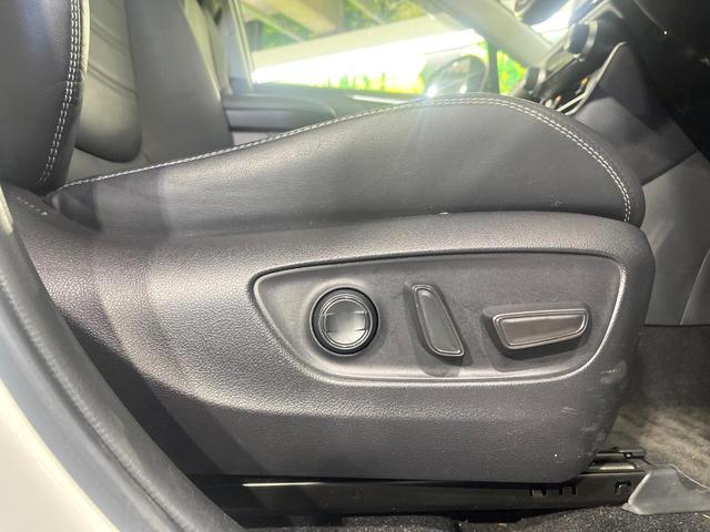 ＲＡＶ４ Ｇ　Ｚパッケージ　４ＷＤ　禁煙車　セーフティセンス　純正９型ナビ　バックカメラ　ブラインドスポットモニター　デジタルインナーミラー　電動リアゲート　パワーシート　シートヒーター　ＥＴＣ　ステアリングヒーター（21枚目）