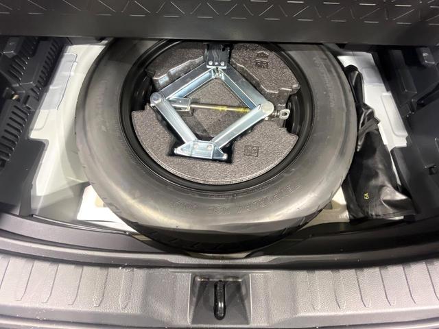 ＲＡＶ４ Ｇ　Ｚパッケージ　４ＷＤ　禁煙車　セーフティセンス　純正９型ナビ　バックカメラ　ブラインドスポットモニター　デジタルインナーミラー　電動リアゲート　パワーシート　シートヒーター　ＥＴＣ　ステアリングヒーター（43枚目）