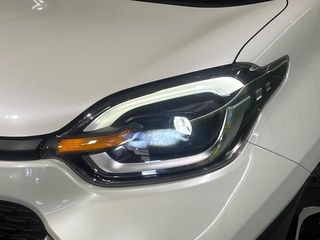 シエンタ ハイブリッドＺ　禁煙車　セーフティセンス　純正１０．５型ナビ　全周囲カメラ　両側電動スライド　シートヒーター　ブラインドスポットモニター　ステアリングヒーター　ＡＣ１００Ｖ電源　ＥＴＣ　オートハイビーム　ＬＥＤライト（12枚目）