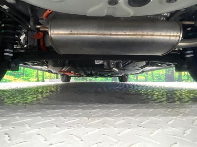 シエンタ ハイブリッドＺ　禁煙車　セーフティセンス　純正１０．５型ナビ　全周囲カメラ　両側電動スライド　シートヒーター　ブラインドスポットモニター　ステアリングヒーター　ＡＣ１００Ｖ電源　ＥＴＣ　オートハイビーム　ＬＥＤライト（19枚目）