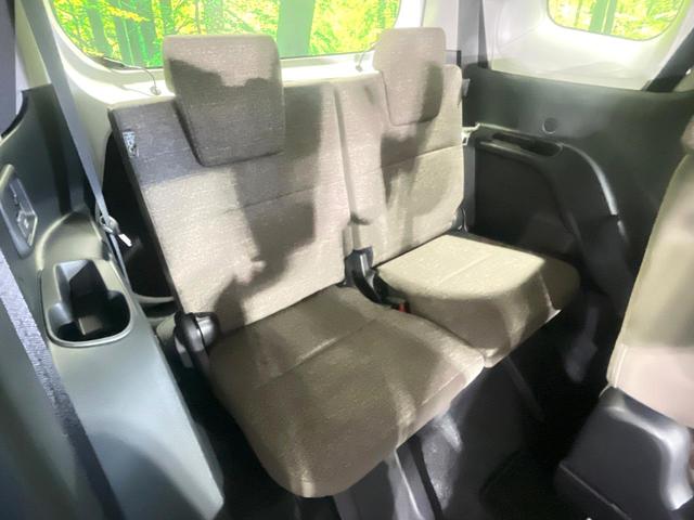 シエンタ ハイブリッドＺ　禁煙車　セーフティセンス　純正１０．５型ナビ　全周囲カメラ　両側電動スライド　シートヒーター　ブラインドスポットモニター　ステアリングヒーター　ＡＣ１００Ｖ電源　ＥＴＣ　オートハイビーム　ＬＥＤライト（51枚目）