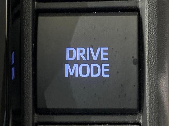 シエンタ ハイブリッドＺ　禁煙車　セーフティセンス　純正１０．５型ナビ　バックカメラ　両側電動スライド　ブラインドスポットモニター　オートハイビーム　ＬＥＤライト　ＥＴＣ　レーダークルーズ　後席サンシェード　オートエアコン（23枚目）