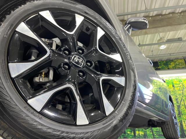 �y�����P�W�C���`�A���~�z�C�[���z�O�ςɃ}�b�`���������A���~�z�C�[���𑕒����Ă���܂��B�e��ЊO�A���~�z�C�[����A�X�^�b�h���X�^�C�����戵�����Ă���܂��B���񂲑��k����������