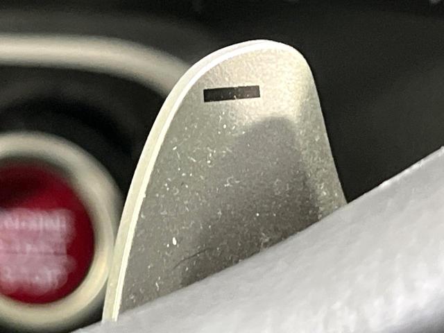 Ｎ－ＢＯＸカスタム Ｇ・ターボＬパッケージ　禁煙車　あんしんパッケージ　メモリーナビ　バックカメラ　両側電動スライド　クルーズコントロール　ＥＴＣ　ＨＩＤライト　オートライト　オートエアコン　パドルシフト　スマートキー　後席シェード（23枚目）