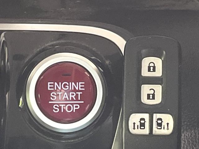 Ｎ－ＢＯＸカスタム Ｇ・ターボＬパッケージ　禁煙車　あんしんパッケージ　メモリーナビ　バックカメラ　両側電動スライド　クルーズコントロール　ＥＴＣ　ＨＩＤライト　オートライト　オートエアコン　パドルシフト　スマートキー　後席シェード（35枚目）