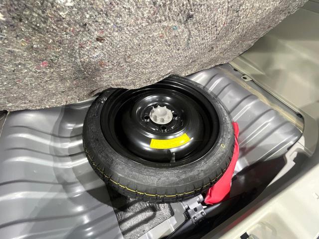 パッソ Ｘ　ユルリ　禁煙車メモリーナビ　バックカメラ　スマートキー　ＥＴＣ　寒冷地仕様　ライトレベライザー（40枚目）