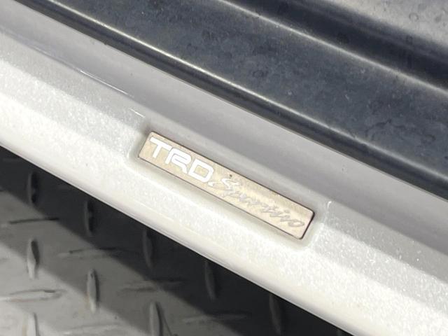 �y�s�q�c�G�A���z�l�C�̂s�q�c�G�A���𑕔��I�N���}�̊O�ς����X�^�C���b�V���ɂȂ�A�X���ő��݊����ӂ��P��Ɂ􏫗������ւ��鎞�ɂ����Z�[���ɉe�����₷���A���l����l�C�̑����ł��I