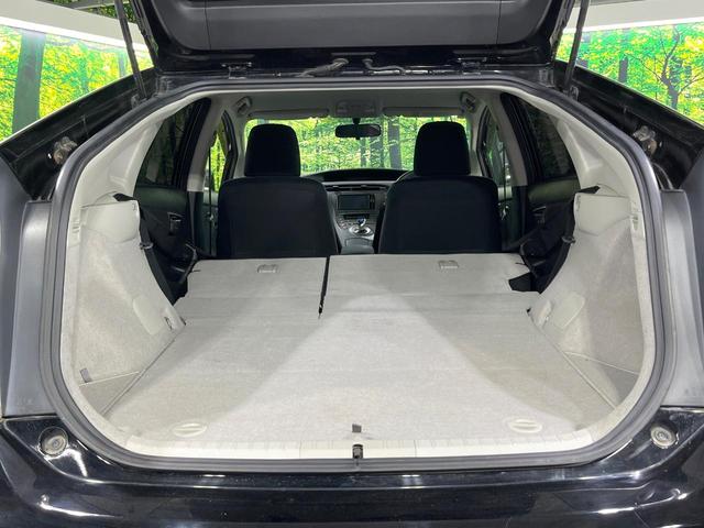 プリウス Ｓ　禁煙車　純正ナビ　Ｂｌｕｅｔｏｏｔｈ再生　バックカメラ　オートエアコン　ＨＩＤヘッドライト　オートライト　ＥＴＣ　スマートキー　プッシュスタート　ステアリングスイッチ　電動格納ミラー　シートリフター（10枚目）