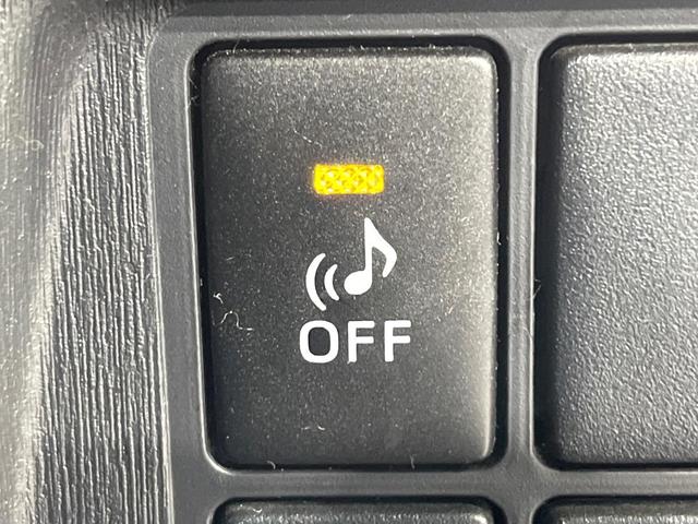 プリウス Ｓ　禁煙車　純正ナビ　Ｂｌｕｅｔｏｏｔｈ再生　バックカメラ　オートエアコン　ＨＩＤヘッドライト　オートライト　ＥＴＣ　スマートキー　プッシュスタート　ステアリングスイッチ　電動格納ミラー　シートリフター（26枚目）