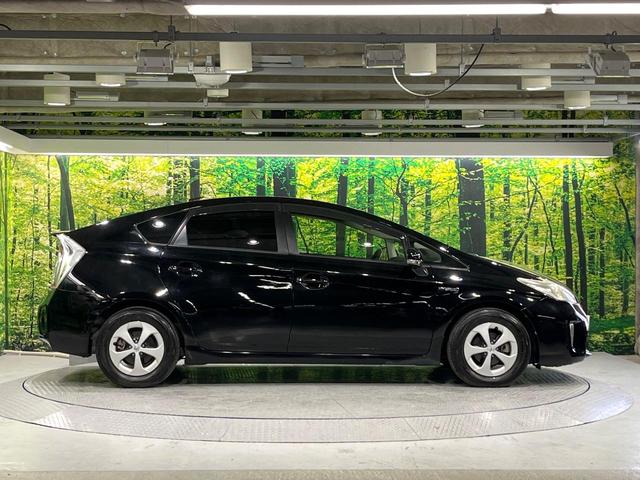 プリウス Ｓ　禁煙車　純正ナビ　Ｂｌｕｅｔｏｏｔｈ再生　バックカメラ　オートエアコン　ＨＩＤヘッドライト　オートライト　ＥＴＣ　スマートキー　プッシュスタート　ステアリングスイッチ　電動格納ミラー　シートリフター（37枚目）