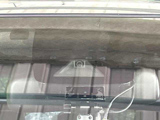 �y�g���^�Z�[�t�e�B�Z���X�z���s���ɑO���̎ԗ�����F�����A�Փ˂������Ȏ��͌x��ƃu���[�L�ŏՓˉ���Ɣ�Q�y�����A�V�X�g�B�����S�Ƀh���C�u�����y���݂��������܂��B