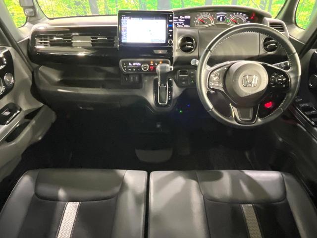 N-BOXカスタム Lターボ 禁煙車 ホンダセンシング 純正8型ナビ バックカメラ アダプティブクルーズ シートヒーター LEDヘッド&フォグ オートハイビーム オートエアコン スマートキー コーナーセンサー ETC ドラレコ(5枚目)