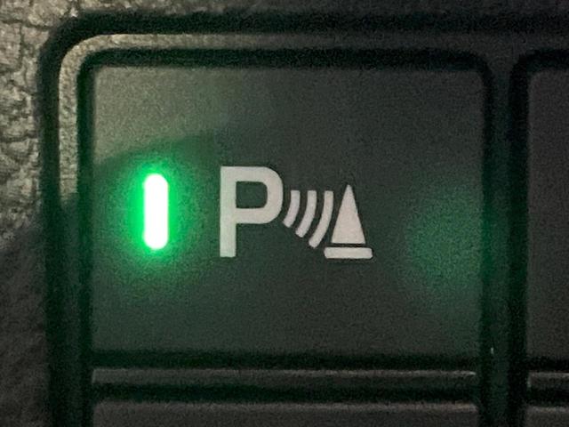 N-BOXカスタム Lターボ 禁煙車 ホンダセンシング 純正8型ナビ バックカメラ アダプティブクルーズ シートヒーター LEDヘッド&フォグ オートハイビーム オートエアコン スマートキー コーナーセンサー ETC ドラレコ(6枚目)