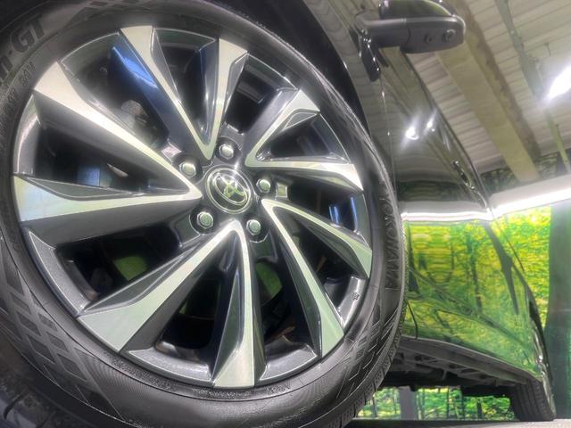 ヴォクシー Ｓ－Ｚ　禁煙車　セーフティセンス　純正１０．５型ナビ　バックカメラ　快適利便ＰＫＧ　アダプティブクルーズ　ＢＳＭ　ＨＵＤ　両側電動スライド　パワーバックドア　ステアリングヒーター　シートヒーター　ＥＴＣ（14枚目）