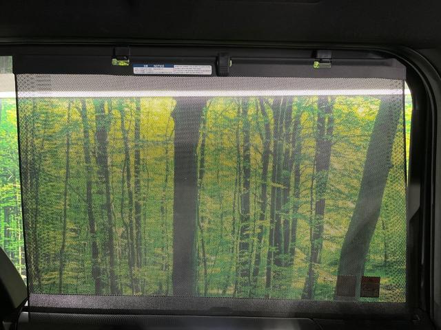 ヴォクシー Ｓ－Ｚ　禁煙車　セーフティセンス　純正１０．５型ナビ　バックカメラ　快適利便ＰＫＧ　アダプティブクルーズ　ＢＳＭ　ＨＵＤ　両側電動スライド　パワーバックドア　ステアリングヒーター　シートヒーター　ＥＴＣ（36枚目）