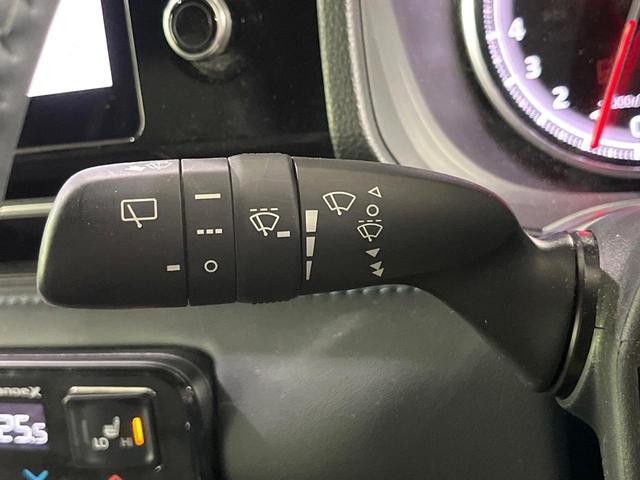 ヴォクシー Ｓ－Ｚ　禁煙車　セーフティセンス　純正１０．５型ナビ　バックカメラ　快適利便ＰＫＧ　アダプティブクルーズ　ＢＳＭ　ＨＵＤ　両側電動スライド　パワーバックドア　ステアリングヒーター　シートヒーター　ＥＴＣ（38枚目）