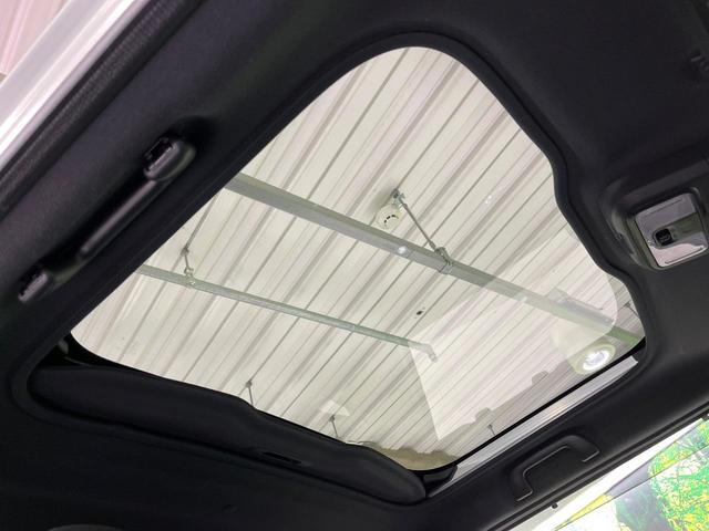 タフト Ｇターボ　クロムベンチャー　禁煙車　ガラスルーフ　スマートアシスト　純正９型ディスプレイ　バックカメラ　前席シートヒーター　電動パーキングブレーキ　コーナーセンサー　ＥＴＣ　ＬＥＤライト　オートライト　オートエアコン　ドラレコ（4枚目）