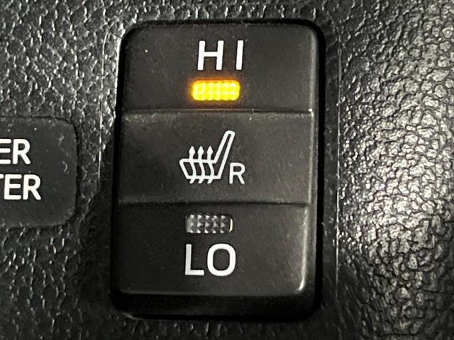 プリウス Ａツーリングセレクション　モデリスタ　セーフティセンス　純正９型ナビ　バックカメラ　前席シートヒーター　ブラインドスポットモニター　ヘッドアップディスプレイ　パークアシスト　レーダークルーズコントロール　ＥＴＣ　スマートキー（25枚目）