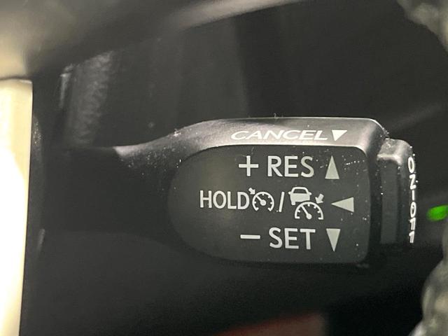 プリウス Ａツーリングセレクション　モデリスタ　セーフティセンス　純正９型ナビ　バックカメラ　前席シートヒーター　ブラインドスポットモニター　ヘッドアップディスプレイ　パークアシスト　レーダークルーズコントロール　ＥＴＣ　スマートキー（29枚目）