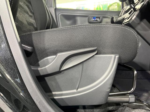 タフト Ｇ　クロムベンチャー　禁煙車　ガラスルーフ　スマートアシスト　純正９型ディスプレイ　全周囲カメラ　前席シートヒーター　電動パーキングブレーキ　オートエアコン　ＬＥＤライト　オートライト　ＥＴＣ　スマートキー（36枚目）